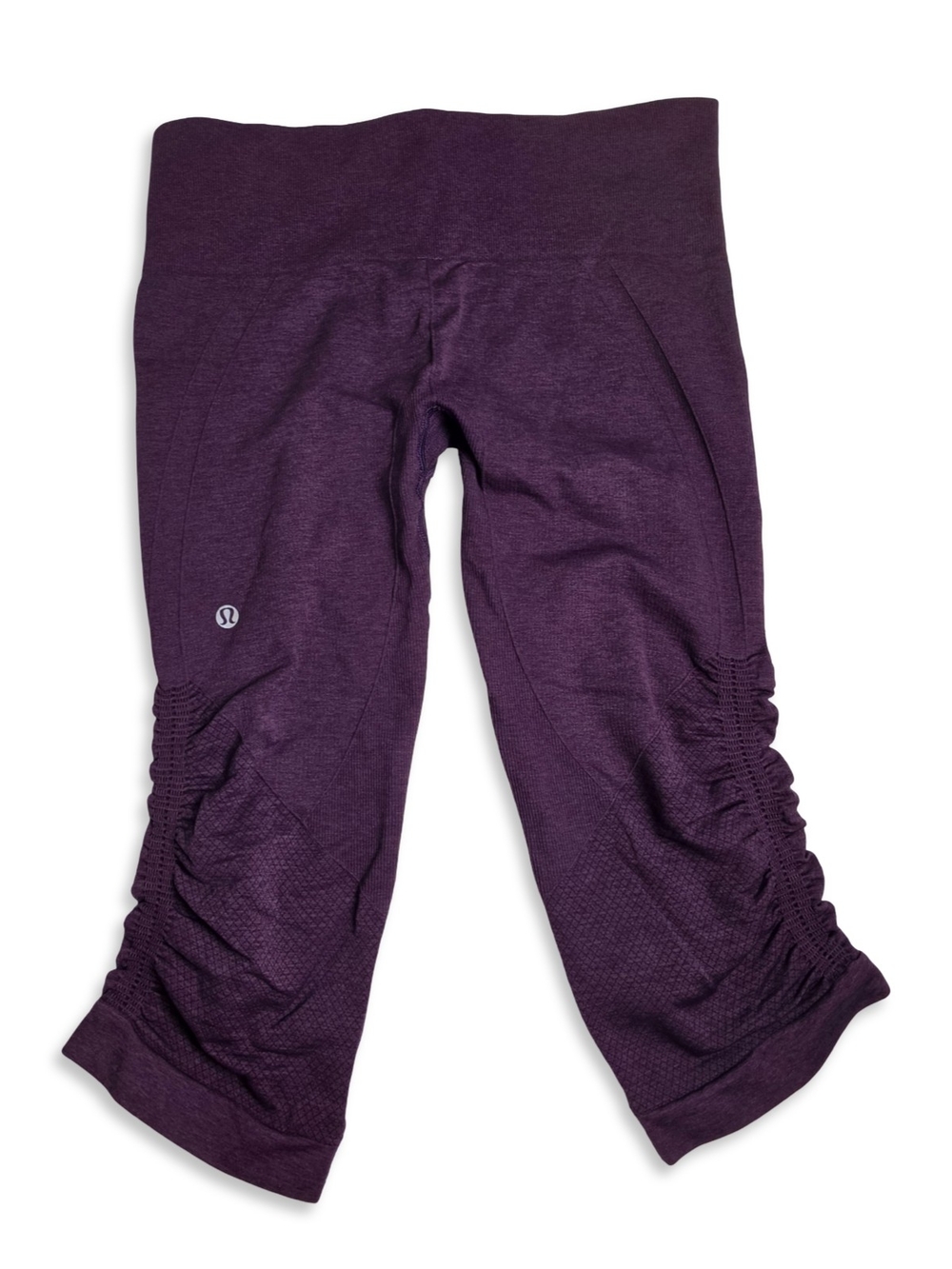 Lululemon Purple Ruched Crop Leggings Women's Athletic Yoga Capri Pants Size 8